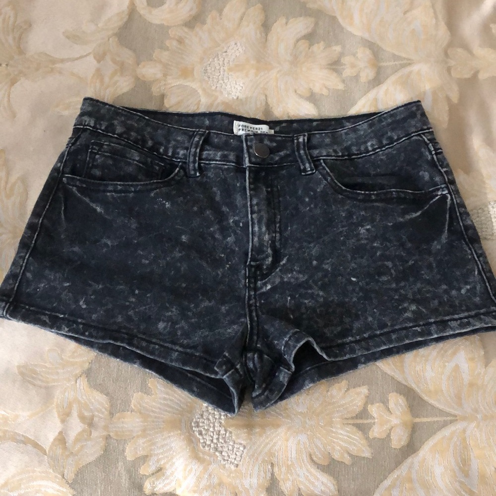 Forever 21 acid wash shorts